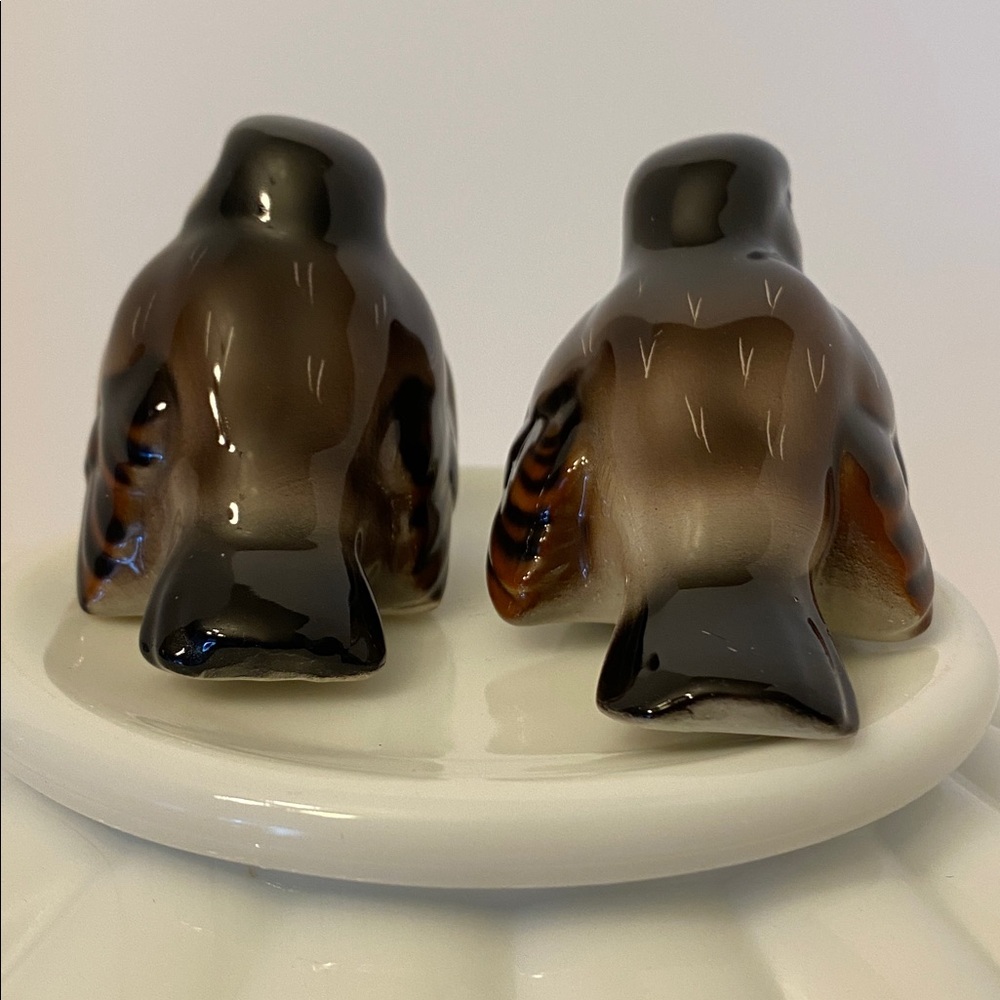 Vintage Set Of Two Porcelain Sparrows Birds Made In Austria by Wein Keramos - Picture 6 of 16